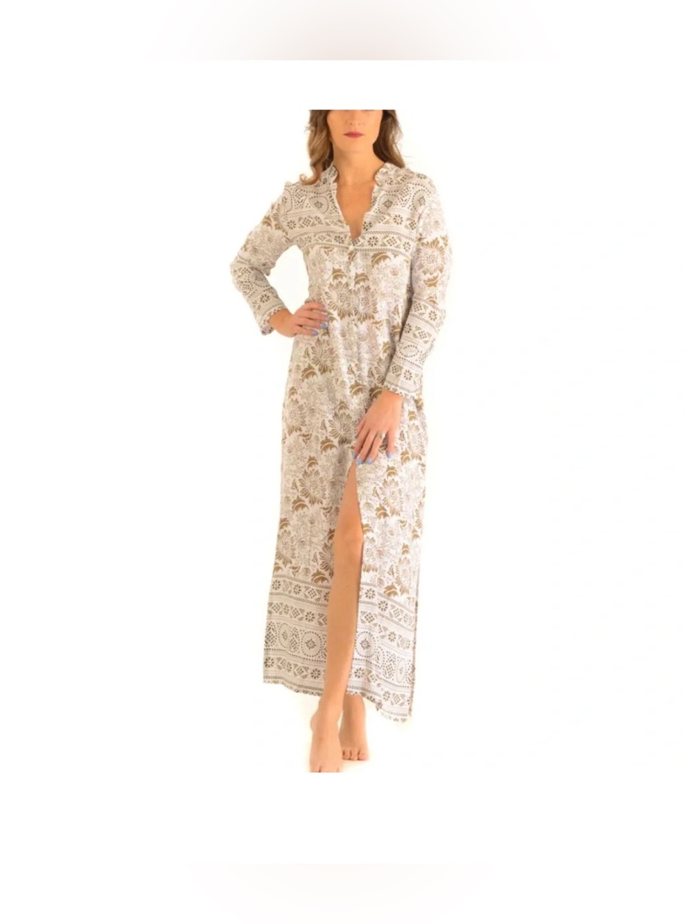 Walker and Wade Caftan/ Beach Cover up